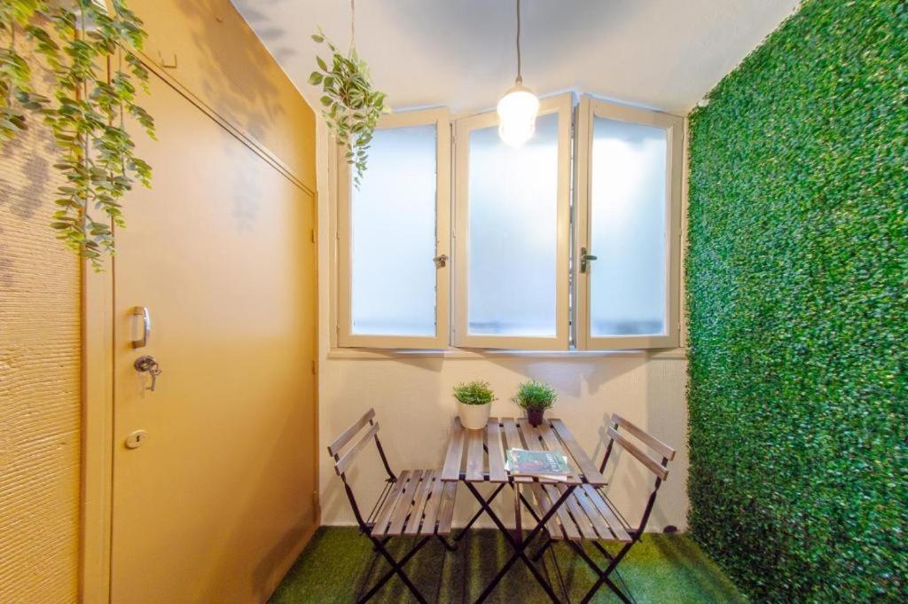 Retromirabeau - Chambre Suite & Appartements De Charme - Localisation Premium Narbonne Room photo